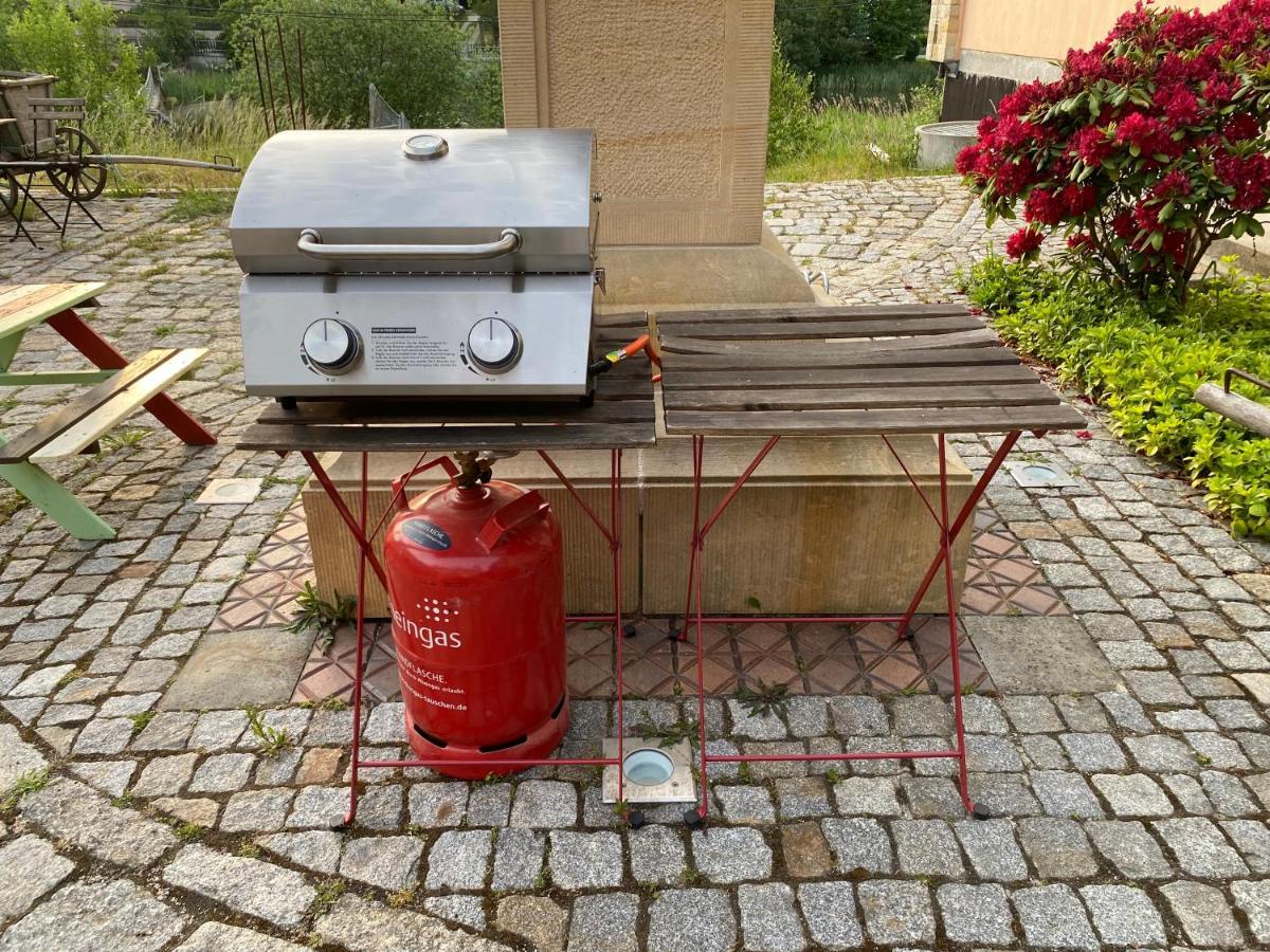 Fewo Waffenkammer Im Rittergut Leppersdorf Bei Dresden Fuer 7 Personen Extérieur photo